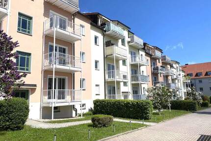 Ab 01.01.26!!!Schöne 2-Raum-Wohnung mit opt. Stellplatz - Nähe HBK! - Zwickau Marienthal