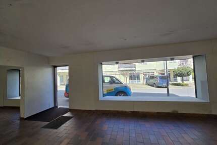 Haus zum Kaufen in Birkenfeld 360.000,00 € 218 m²
