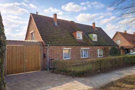 Haus zum Kaufen in Rostock 250.000,00 € 85 m²