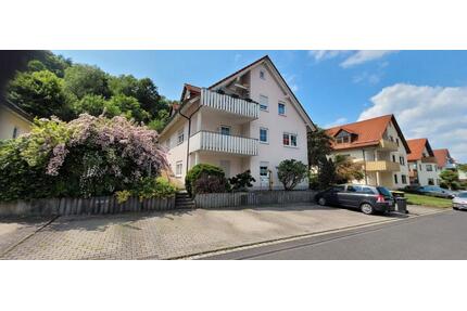 Schönes Mehrfamilienwohnhaus in Hildburghausen zvk., 5 Wohnungen