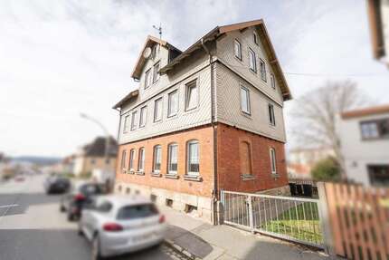 Haus zum Kaufen in Neustadt bei Coburg 95.000,00 € 228 m²