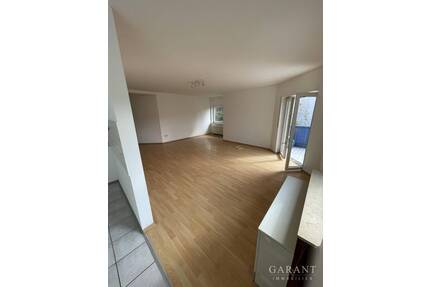 Helle und großzügig geschnittene 3,5 Zimmer-Wohnung - Sinsheim Waldangelloch
