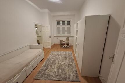WG-Wohnung zu Vermieten pro Zimmer - Berlin Tempelhof-Schöneberg