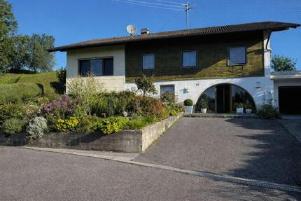 Großzügiges Einfamilienhaus mit großer Garage Werkstatt - Huglfing
