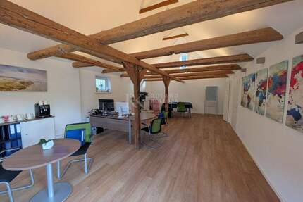 Bürofläche (ca. 55 m²) in sehr guter Sichtlage an der Hauptverkehrsstraße - Hollenstedt