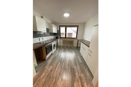 WG Zimmer Delmenhorst Stickgras 27751 Del möbliert