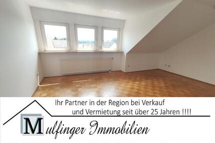3 Zi. Wohnung (Nr. 6) im DG (2. OG) mit Balkon und Garage - Erlangen OT Dechsendorf
