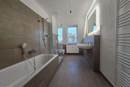 Wohnung zum Kaufen in Dresden 375.000,00 € 98.08 m²