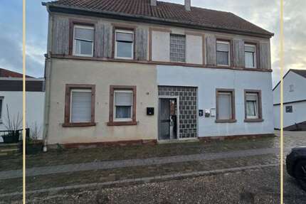 Haus zum Kaufen in Kandel 449.000,00 € 490 m²