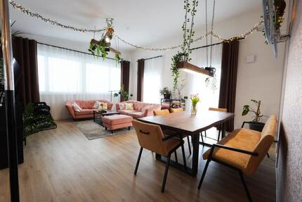 Exklusives Penthouse mit 3 Terrassen & direktem Liftzugang | hochwertige Küche & TG-Stellplatz - Wehr