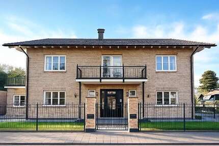 Haus zum Kaufen in Krefeld 2.650.000,00 € 310 m²