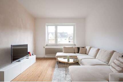 Wohnung zum Kaufen in Düsseldorf 210.000,00 € 50.59 m²