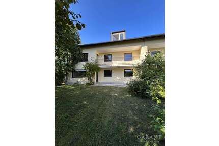 Haus zum Kaufen in Gröbenzell 1.350.000,00 € 271 m²