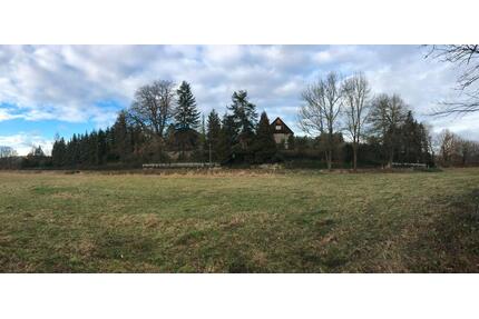 ehemaliger Bauernhof am Stadtrand von Pirna zu verkaufen