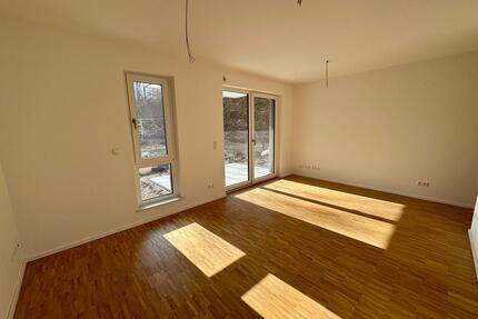 Charmante 2-Zimmer-Wohnung mit Terrasse und Garten - Remseck am Neckar