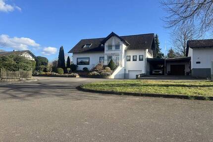 Wunderschönes Zweifamilenhaus mit traumhaften Garten in ruhiger Lage von Meddersheim zu verkaufen!