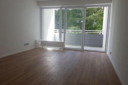 Attraktive 2-Zimmer-Wohnung im Erdgeschoss mit Balkon und moderner Ausstattung - Steinbach (Taunus)