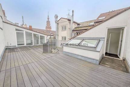 ATIK: Helle 7-Zimmer-Whg direkt am Marktplatz, ideal für WG-Nutzung, nur wenige Minuten von der Uni - Mannheim Quadrate