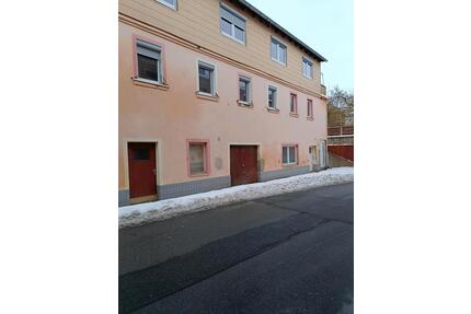 Einfamilienhaus Renovierungsbedürftig - Hof Altstadt