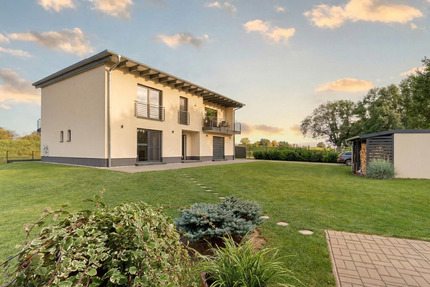 Vielseitig nutzbares Neubau-Ensemble: Wohnen und Vermieten in Letschin