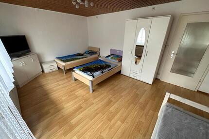 WG in Giengen - 14,00&nbsp;EUR Kaltmiete, ca.&nbsp; 205,00&nbsp;m&sup2; in Giengen an der Brenz (PLZ: 89537)