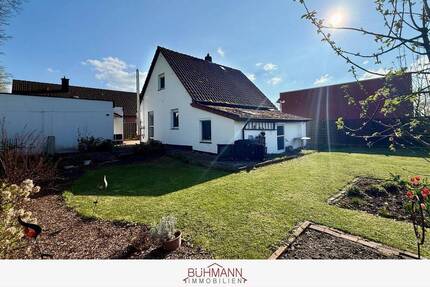 31547 Münchehagen - Einfamilienhaus mit Garage und Garten - Rehburg-Loccum