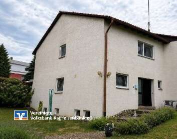 Haus zum Kaufen in Birkenfeld 170.000,00 € 105.56 m²