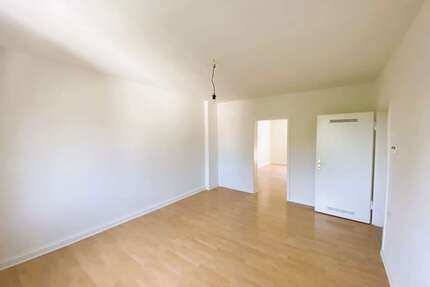 Wohnung zum Mieten in Gelsenkirchen 300,00 € 55.19 m²