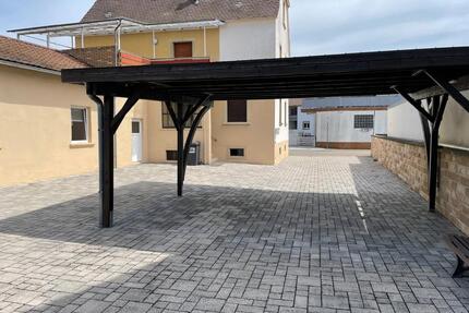 Geräumiges Wohnhaus mit Hof und Traumgarten - Bauoption im Garten - Klingenmünster