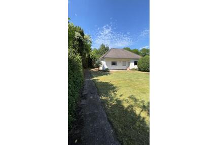 Courtagefrei - Bungalow mit Keller in Kirchgellersen