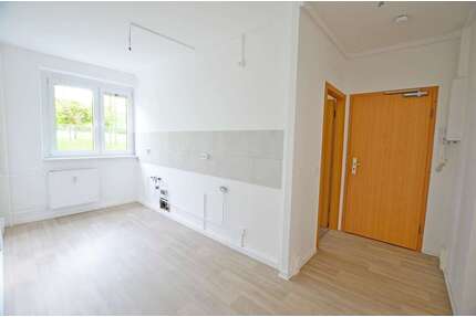 Wohnung zum Mieten in Sangerhausen 376,00 € 60.76 m²