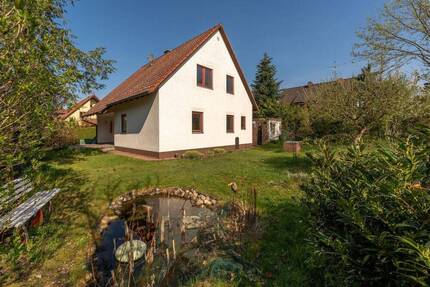 Ihr neues Familienglück in Katzwang - Einfamilienhaus mit viel Platz und schönem Garten! - Nürnberg