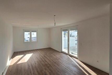 Haus vermieten Obergeschoss - 1.000,00&nbsp;EUR Kaltmiete, ca.&nbsp; 97,00&nbsp;m&sup2; in Wellendingen (PLZ: 78669)