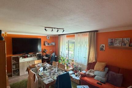3-Zimmer EG Wohnung mit Gartenanteil, Parkplatz und Kellerabteil - Todtnau