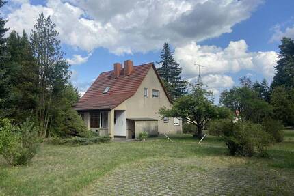 EFH mit großem Grundstück - 150.000,00&nbsp;EUR Kaufpreis, ca.&nbsp; 94,00&nbsp;m&sup2;&nbsp;Wohnfl&auml;che in Weißkeißel (PLZ: 02957)