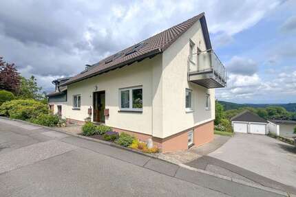 Haus zum Kaufen in Wuppertal 590.000,00 € 233.65 m²
