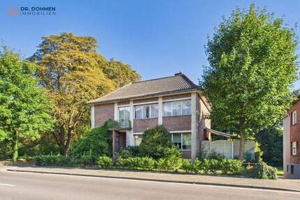 Wohnen & Arbeiten am Waldrand: EFH mit Einliegerwohnung und Gewerbe in Wassenberg