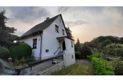 Einfamilienhaus in idyllischer Dorflage nahe Hermsdorf, sofort beziehbar - Stadroda