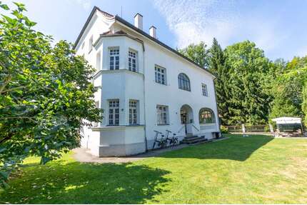 Haus zum Kaufen in Wasserburg am Inn 940.000,00 € 334 m²