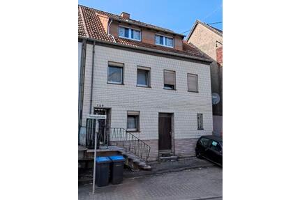 Haus in Illingen -OT - 60.000,00&nbsp;EUR Kaufpreis, ca.&nbsp; 90,00&nbsp;m&sup2; in Illingen (PLZ: 66557)