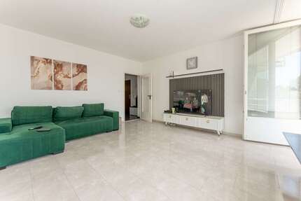 Wohnung zum Kaufen in Dachau 299.000,00 € 54.4 m²