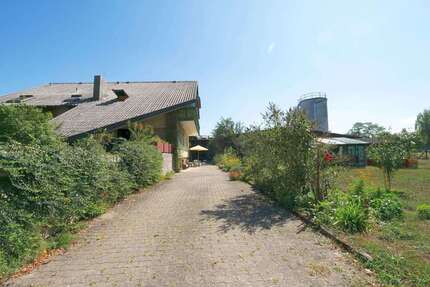 Haus zum Kaufen in Neuried 1.490.000,00 € 260 m²