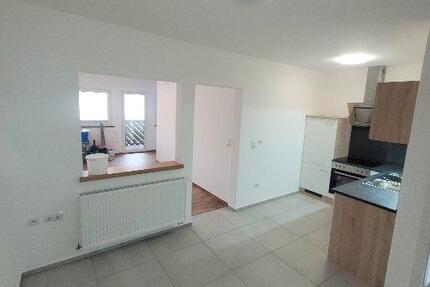 2-Zi. Wohnung kernsaniert, I.OG, 49 m² in Salzweg zu vermieten - Neuburg am Inn
