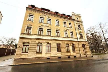 Wohnung zum Kaufen in Meerane 69.000,00 € 84.5 m²