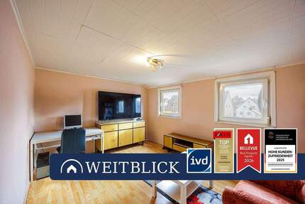 WEITBLICK: Helle Dachgeschosswohnung mit Wohlfühl-Charakter! - Besigheim