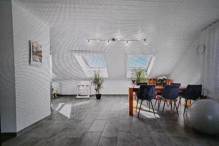 Helle 4,5 Zimmer DG Wohnung - 350.000,00&nbsp;EUR Kaufpreis, in Graben-Neudorf (PLZ: 76676)