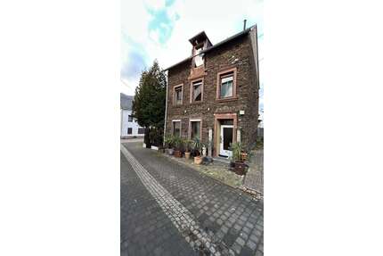 Haus zum Kaufen in Zeltingen-Rachtig 178.000,00 € 140 m²