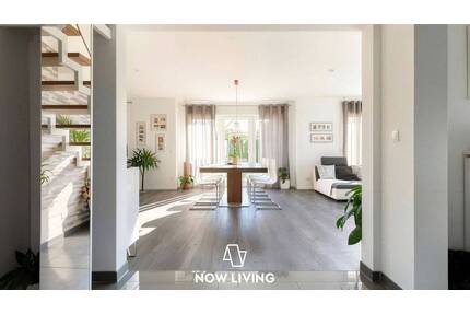 Ein Zuhause wie ein Privatresort - 250 m² Wohn.- und Nutzfläche mit Pool und Poolhaus - Wesenberg