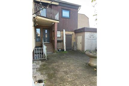 Charmante Doppelhaushälfte- Ideal für die kleine Familie - Helmstedt