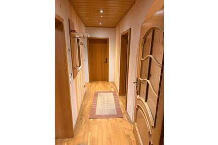 Wohnung im Stadtkern von Neustadt zu vermieten 125m² Wohnfläche - Neustadt (Hessen)